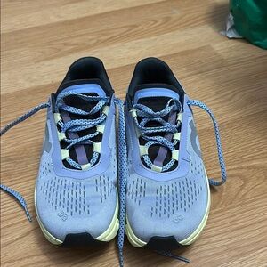 On Running cloudmonster running shoes